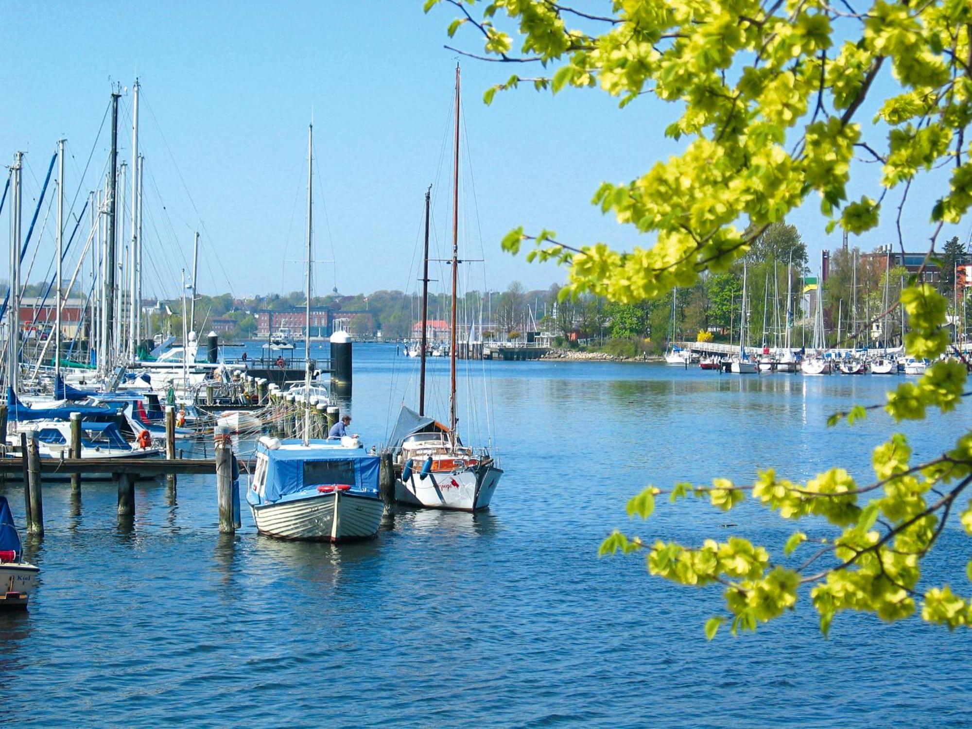 Hotel Am Segelhafen كيل المظهر الخارجي الصورة